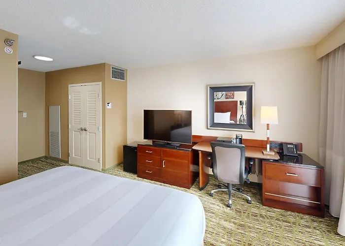 Marriott Chicago O'hare 3*